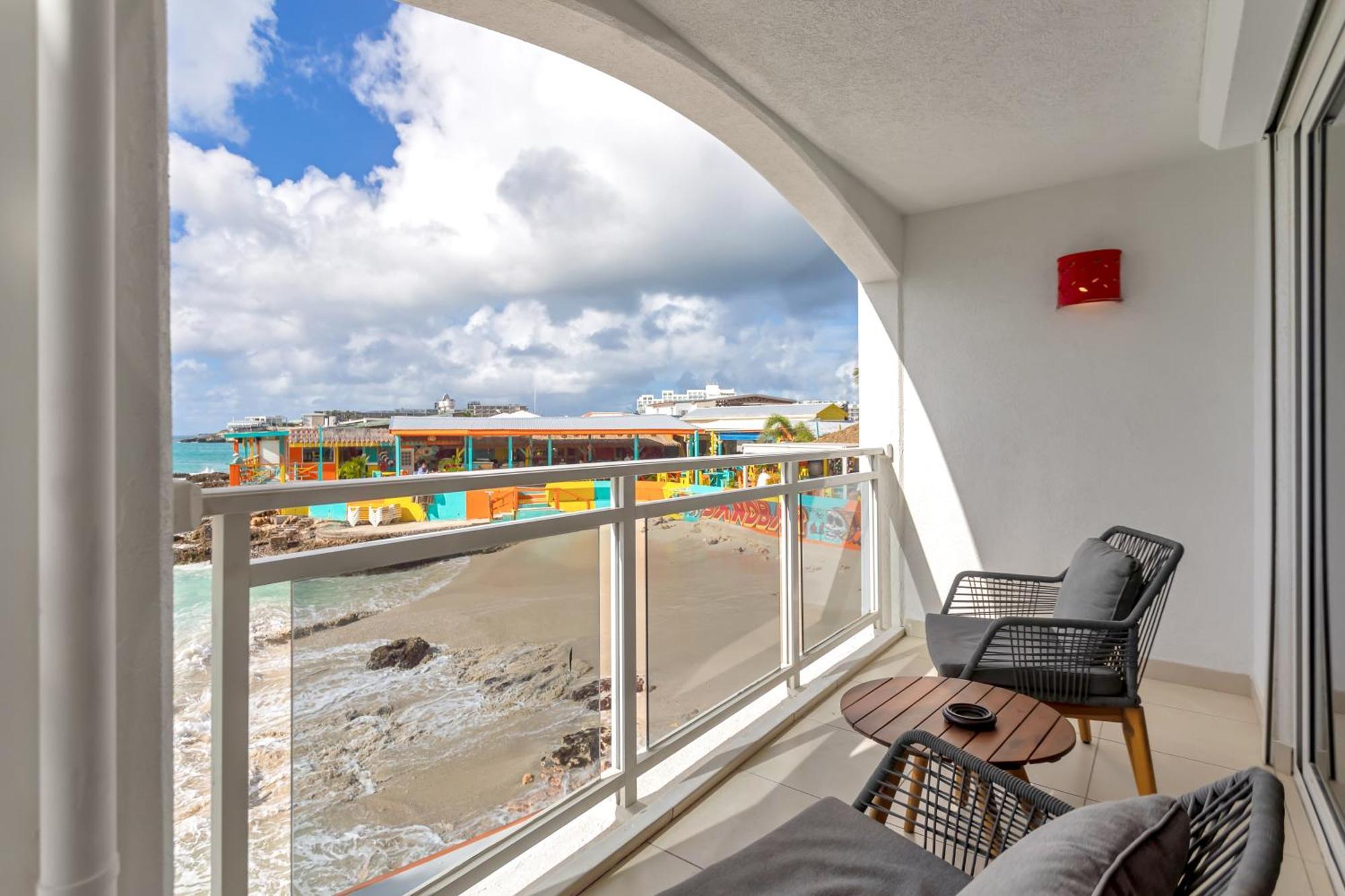 Maho Beach House - Sand Bar Studio - Ocean View Esterno foto